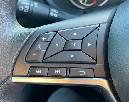 Nissan Juke 1.0 Juke Acenta DiG-T 5dr 43