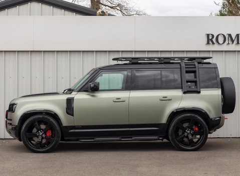 Land Rover Defender 110 X P400 2