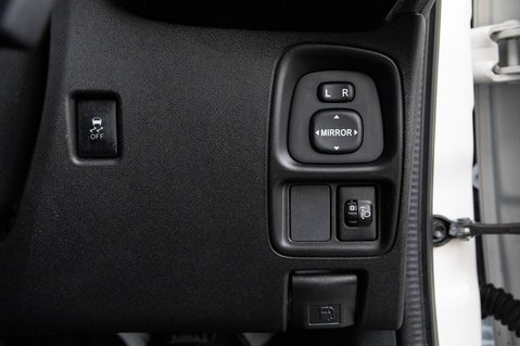 Toyota Aygo VVT-I X-PURE 16