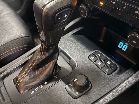 Ford Ranger 2.0 Ranger Wildtrak EcoBlue 4x4 Auto 4WD 24