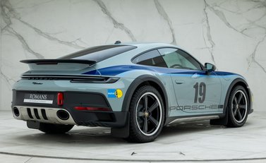 Porsche 911 Dakar 3