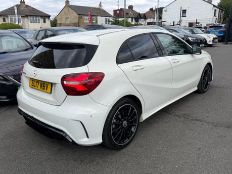 Mercedes-Benz A Class A 200 D AMG LINE PREMIUM 9