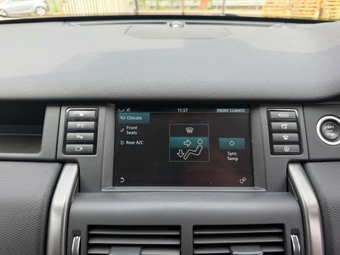 Land Rover Discovery Sport 2.0 Discovery Sport Dynamic Luxury HSE Si4 Auto 4WD 5dr 51
