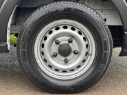 Ford Transit 350 Srw L4 130 ps Luton with Tail Lift 28