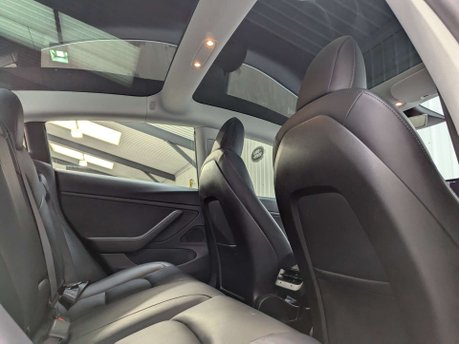 Tesla Model 3 Model 3 Long Range AWD 4WD 4dr 53