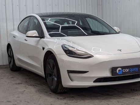 Tesla Model 3 Model 3 Long Range AWD 4WD 4dr 18