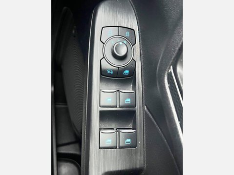 Ford Kuga 2.5 Duratec 14.4kWh ST-Line X Edition CVT Euro 6 (s/s) 5dr 15