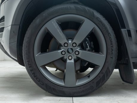 Land Rover Defender 90 V8 CARPATHIAN EDITION 