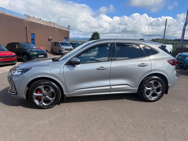 Ford Kuga ST-LINE 4