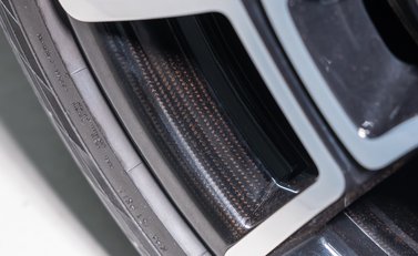 Rolls-Royce Wraith Black Badge 32