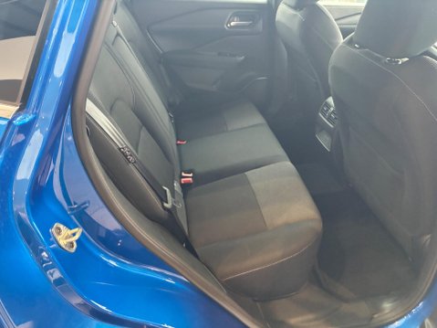 Nissan Qashqai 1.3 DIG-T MHEV N-Connecta XTRON Euro 6 (s/s) 5dr 15
