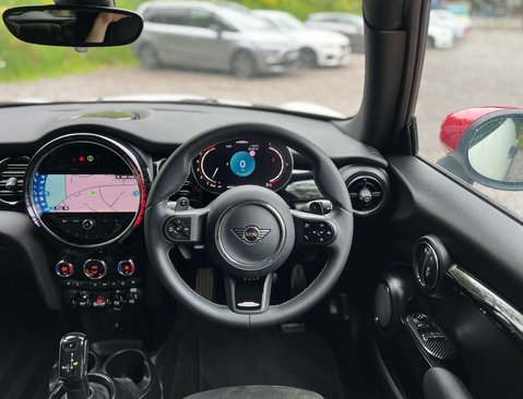 Mini Hatch 2.0 John Cooper Works Auto 3dr 21