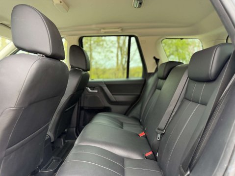 Land Rover Freelander 2.2 Freelander XS TD4 4WD 5dr 7