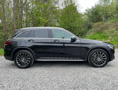 Mercedes-Benz GLC 2.0 GLC 300 AMG Line Premium D 4Matic Auto 4WD 5dr 3
