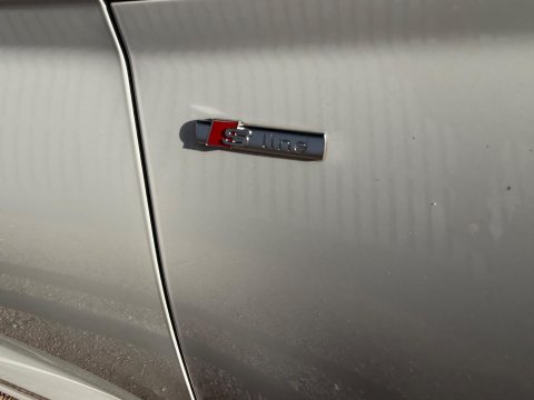 Audi Q5 TDI QUATTRO S LINE 64