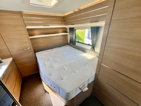 Adria Adora Thames 613 UT 24