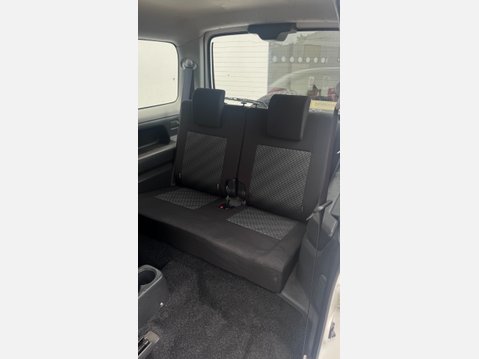 Suzuki Jimny SZ3 13