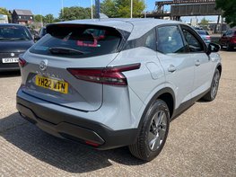 Nissan Qashqai 1.3 Qashqai Acenta Premium DiG-T MHEV 5dr 9