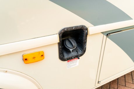 Ford E450 FLEETWOOD. NOW SOLD. SIMILAR REQUIRED. PLEASE CALL 01903 254800. 29