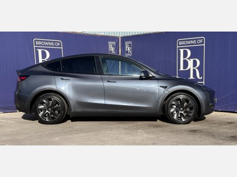 Tesla Model Y (Dual Motor) Long Range SUV 5dr Electric Auto 4WDE (384 bhp) 3