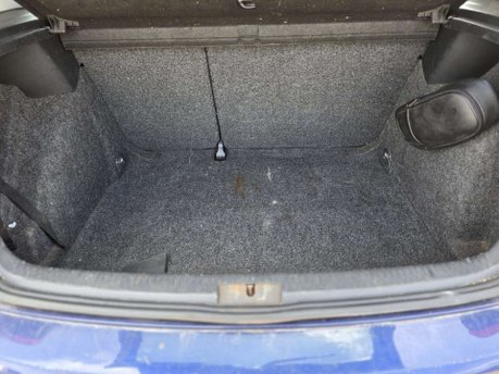 Volkswagen Golf 1.6 FSI S Hatchback 5dr Petrol Manual Euro 5 (102 ps) 27