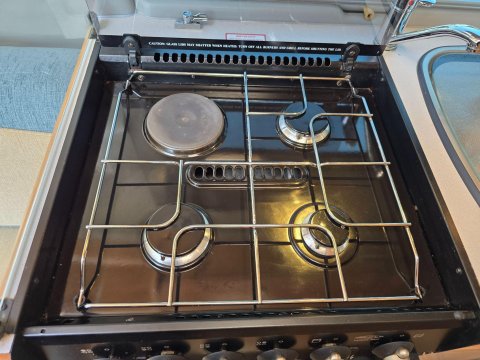 Auto-Sleepers Orian Pavo 30
