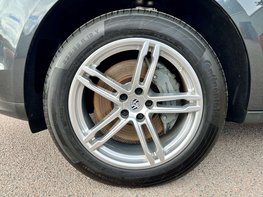 Porsche Macan 3.0 Macan S Semi-Auto 4WD 5dr 15