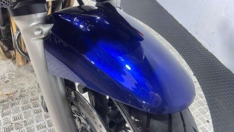 Suzuki Bandit 1200 2005 ONLY 21K NEW MOT SERVICED VERY CLEAN ICONIC MK2 NAKED 26