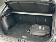 Hyundai KONA PREMIUM 40
