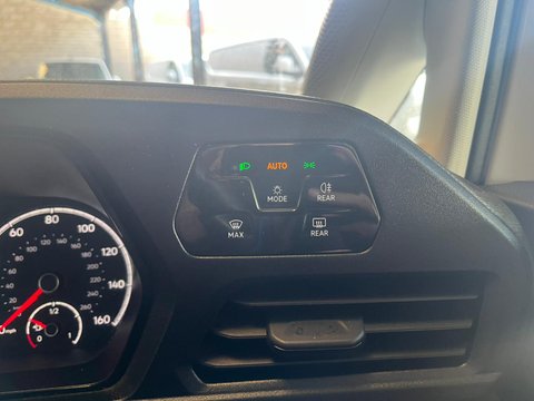 Volkswagen Caddy C20 TDI COMMERCE 13