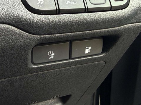 Hyundai IONIQ 38.3kWh Premium SE Auto 5dr 82