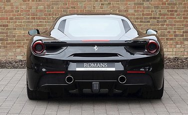 Ferrari 488 GTB 10