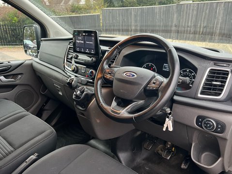 Ford Transit Custom 300 LIMITED P/V ECOBLUE 30