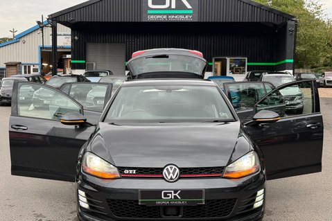 Volkswagen Golf GTI PERFORMANCE - FULL LEATHER - TWO OWNERS - ADAPTIVE CRUISE CONTROL 21