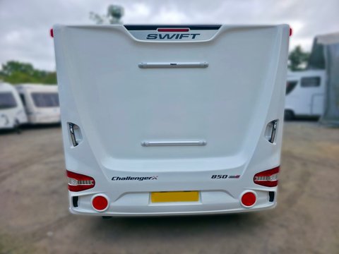 Swift Challenger X 850 7