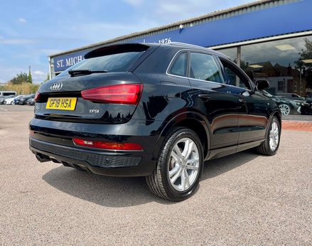 Audi Q3 1.4 Q3 S Line Edition TFSI Semi-Auto 5dr 76