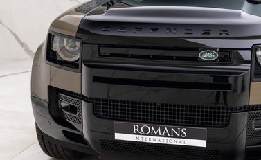 Land Rover Defender X 24
