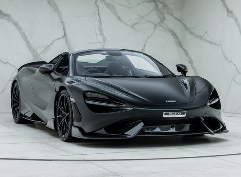 McLaren 765LT Spider 11