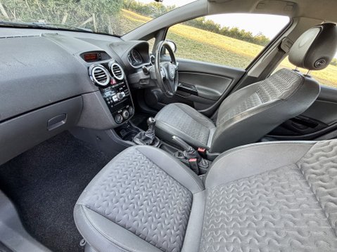 Vauxhall Corsa 1.4 SE Great Condition FANTASTIC VALUE 11