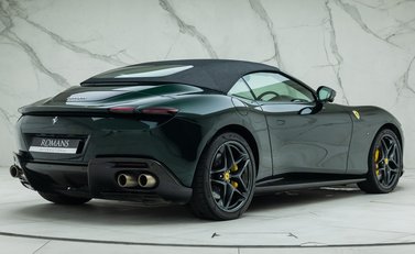 Ferrari Roma SPIDER 8