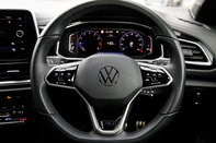 Volkswagen T-Roc R-LINE TSI 15