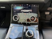 Land Rover Range Rover Velar 2.0 D240 HSE SUV 5dr Diesel Auto 4WD Euro 6 (s/s) (240 ps) 34