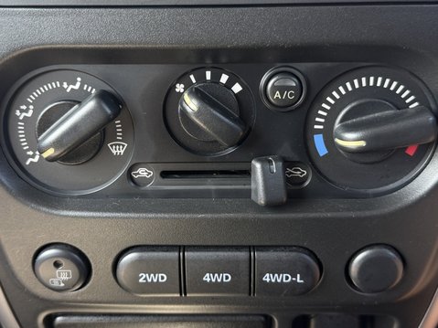 Suzuki Jimny 1.3 VVT SZ4 3dr 23