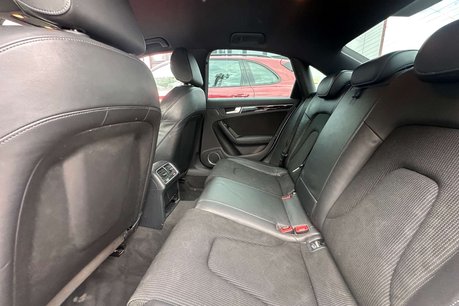 Audi A4 2.0 TDI Black Edition Saloon 4dr Diesel Manual Euro 5 (s/s) (177 ps) 17