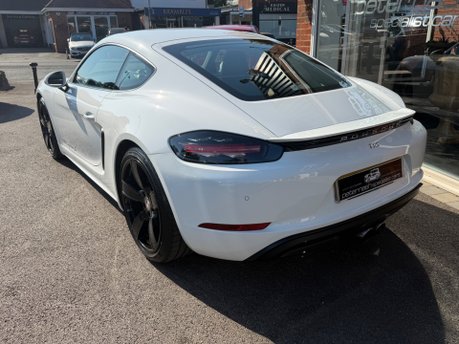Porsche 718 CAYMAN S PDK 11