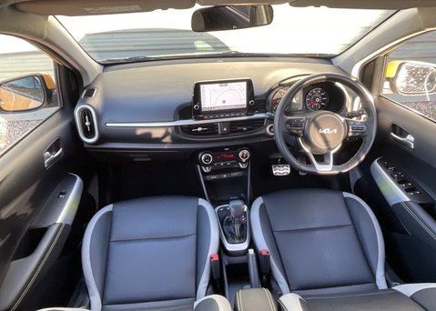 Kia Picanto X-LINE S AMT 13