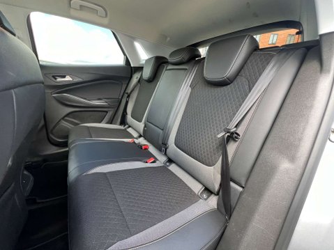 Vauxhall Grandland X 1.2 Grandland X Griffin Edition T 5dr *NATIONAL DELIVERY* 51