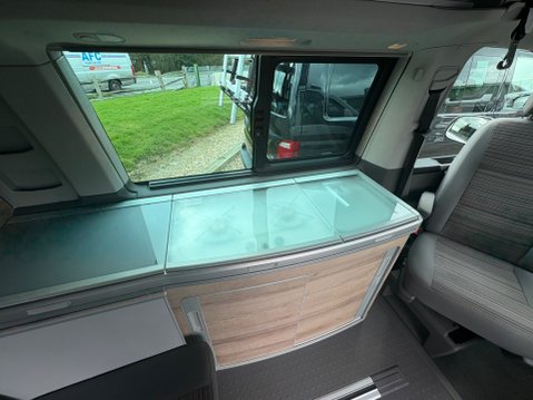 Volkswagen California Coast 26