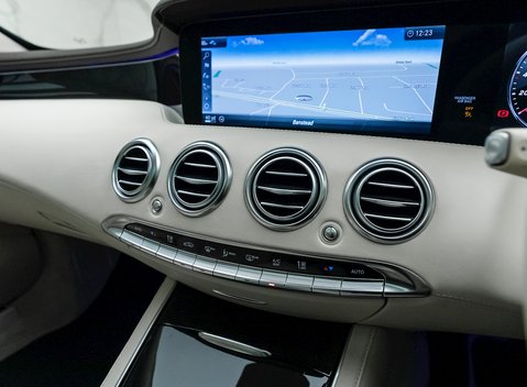 Mercedes-Benz S63 AMG Coupe 18