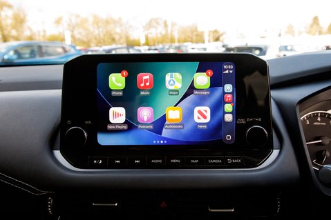 Nissan Qashqai DIG-T N-CONNECTA MHEV 32